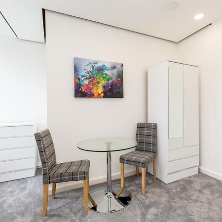 Ferienwohnung Modern Studio Next To Edinburgh Castle Exterior foto